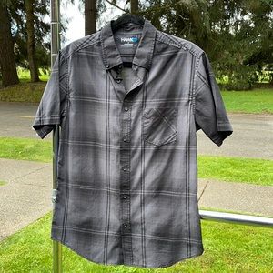 Black & gray short sleeved button up